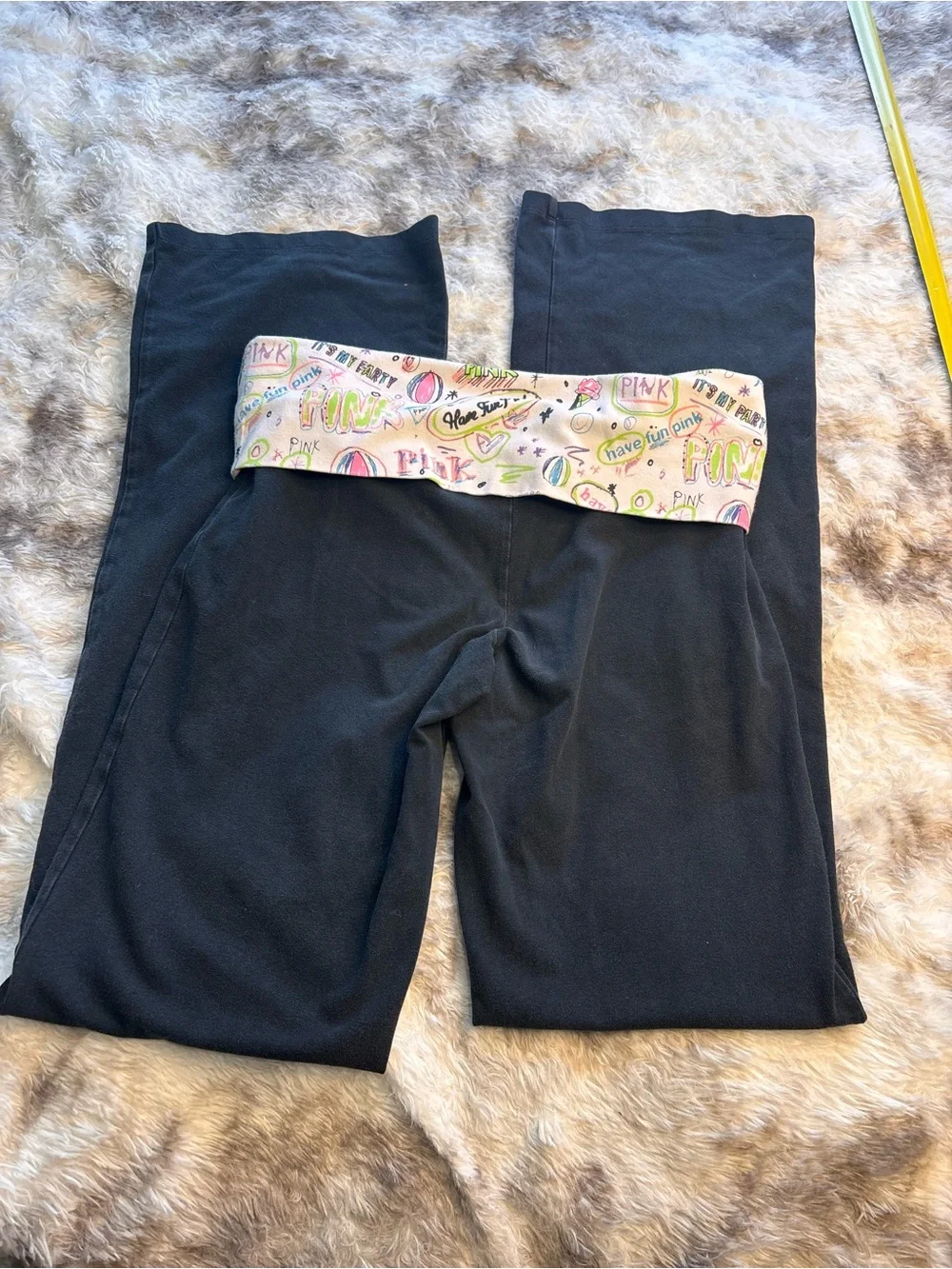 Y2K Victoria's Secret Leggings with Printed Fold-Over Waistband